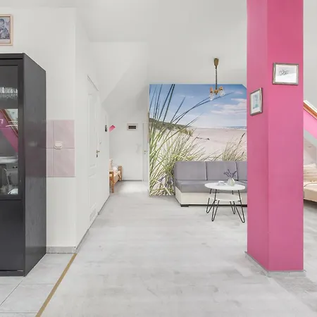 Apartamento Centrum Ratuszowa Pink By Renters Kołobrzeg