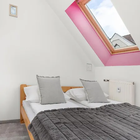 Centrum Ratuszowa Pink By Renters Apartamento Kołobrzeg